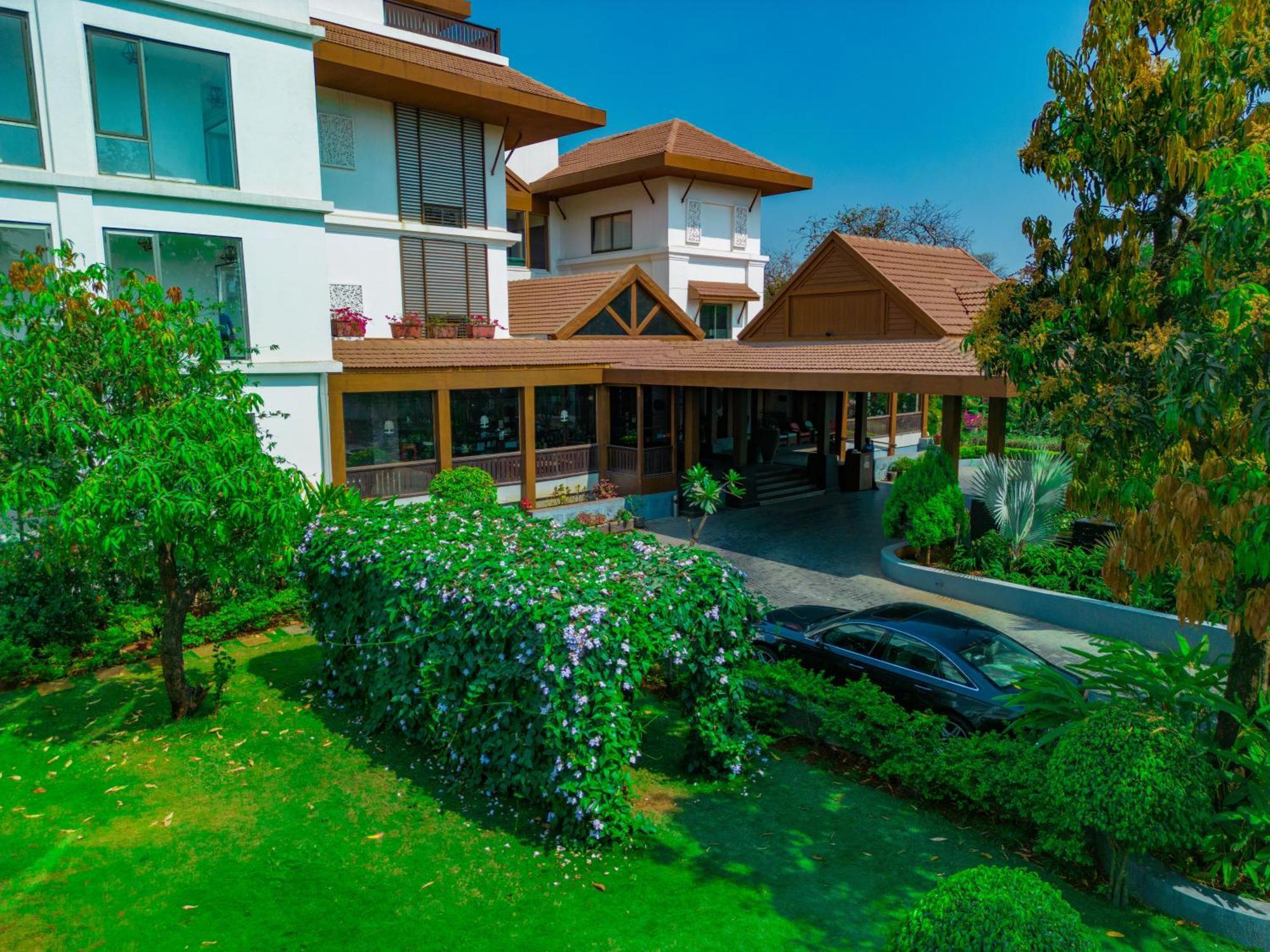 Rhythm Lonavala - An All Suite Resort Exterior foto